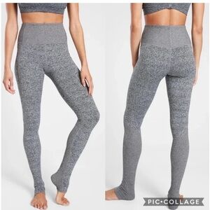NWOT Athleta Exhale Stash Pocket Heel Tight-Large